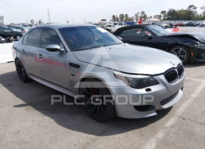 2006 BMW M5 photo