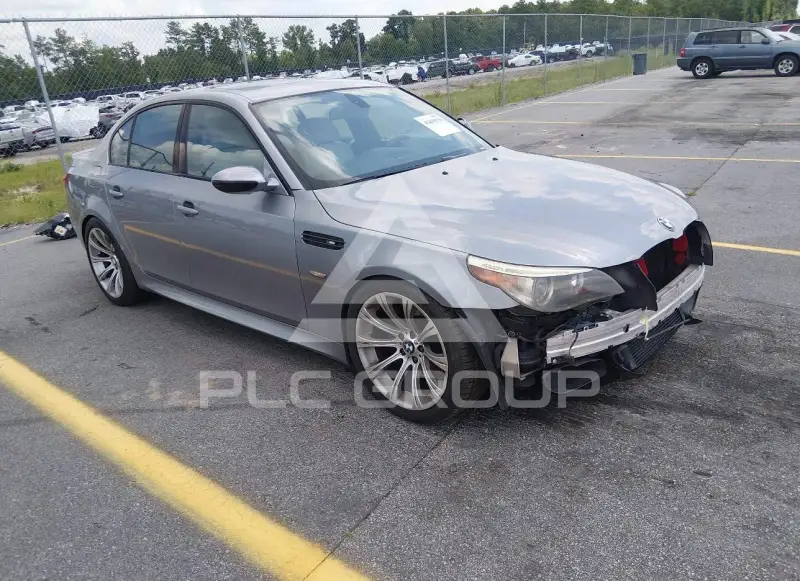 2006 BMW M5 фото