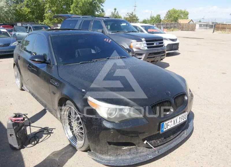 2006 BMW M5 photo