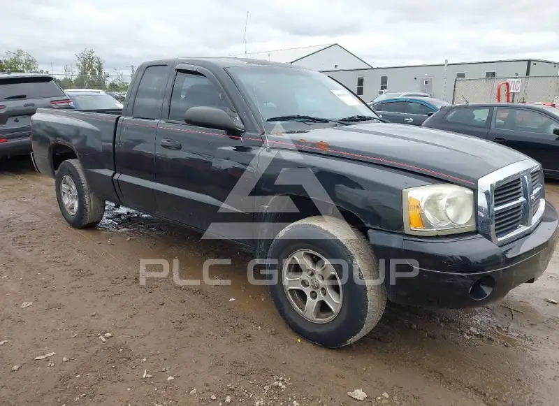 2006 Dodge DAKOTA photo