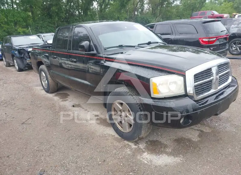 2006 Dodge DAKOTA фото
