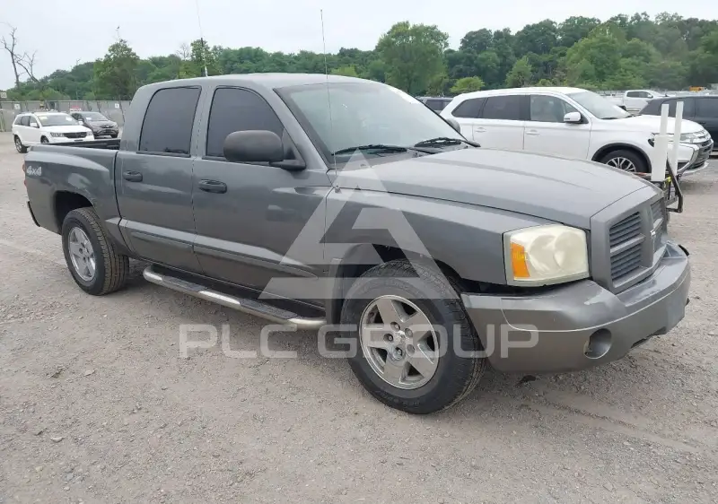 2006 Dodge DAKOTA photo