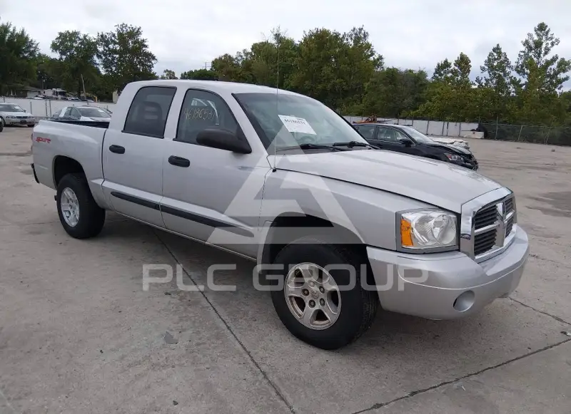 2006 Dodge DAKOTA фото