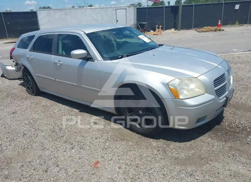 2006 Dodge MAGNUM photo