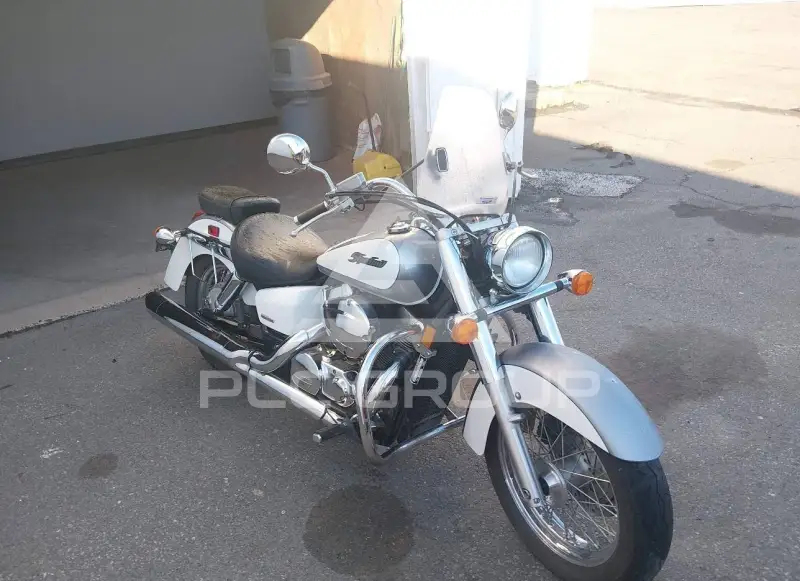 2006 Honda VT750 photo
