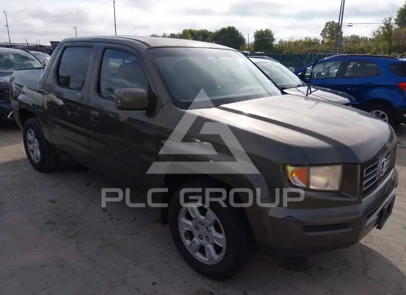 2006 Honda RIDGELINE photo