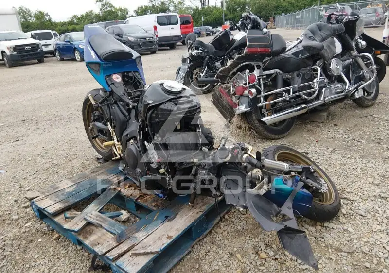 2006 Honda CBR1000 фото
