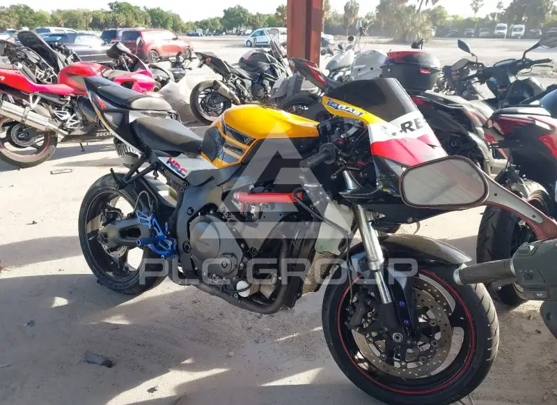 2006 Honda CBR1000 фото