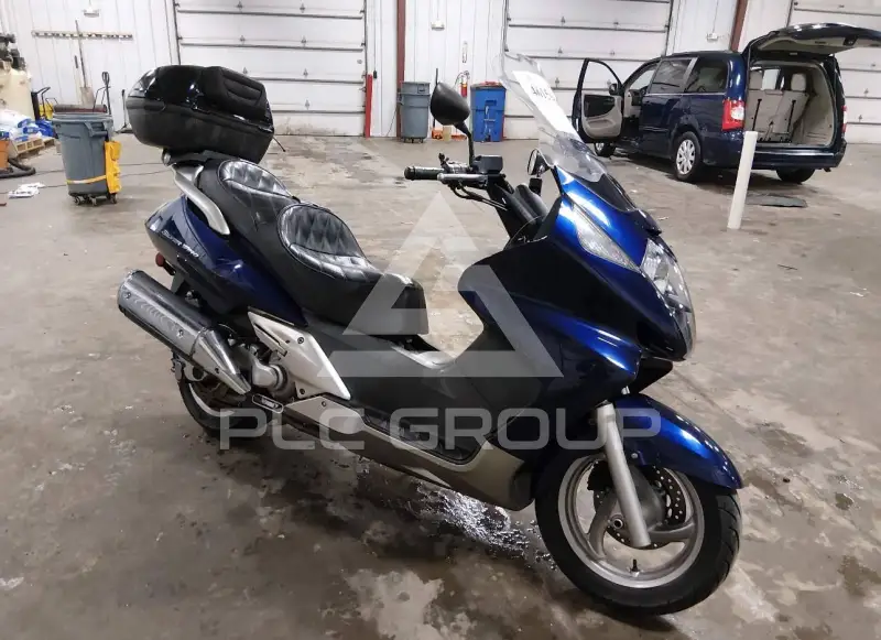 2006 Honda Silverwing photo