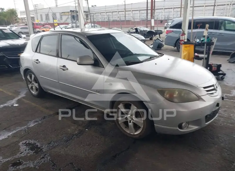 2006 Mazda 3 photo