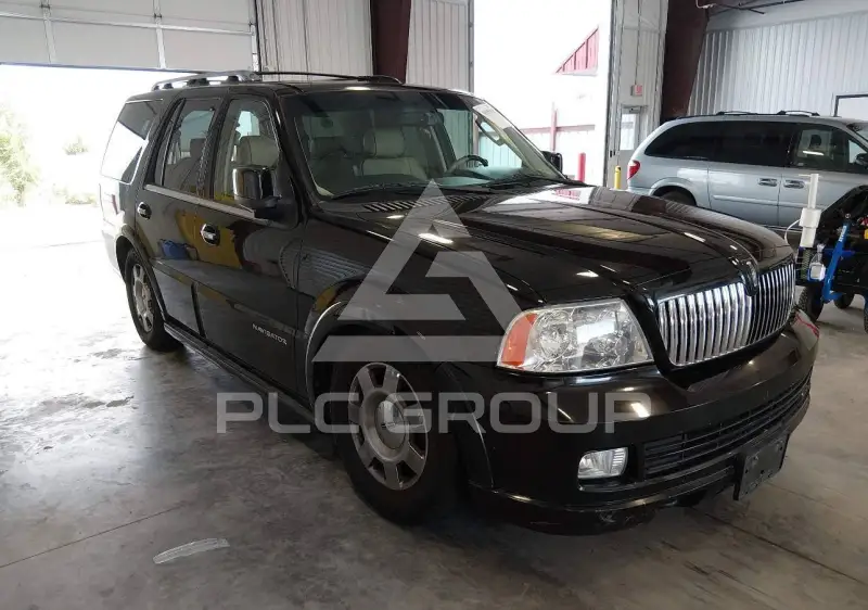 2006 Lincoln NAVIGATOR photo