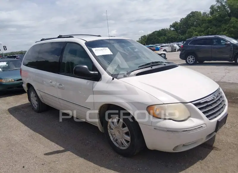 2006 Chrysler TOWN & COUNTRY photo