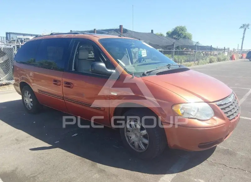2006 Chrysler TOWN & COUNTRY photo