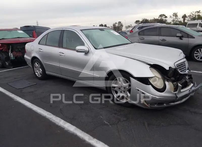 2006 Mercedes Benz E 320 фото