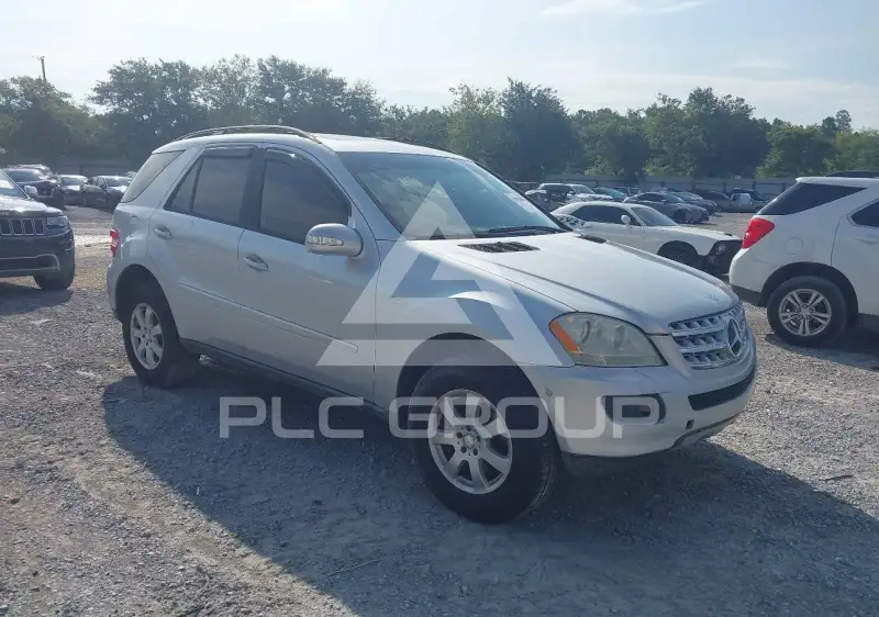 2006 Mercedes Benz ML 350 фото