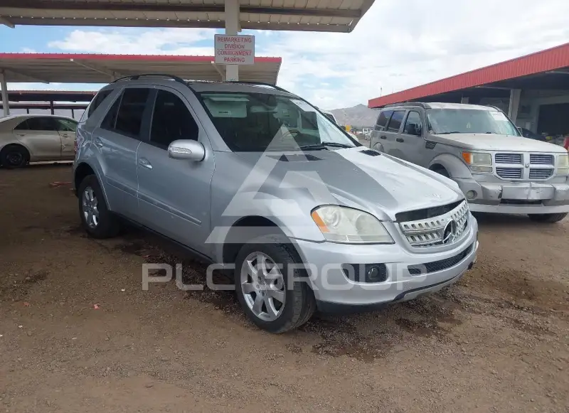 2006 Mercedes Benz ML 350 photo