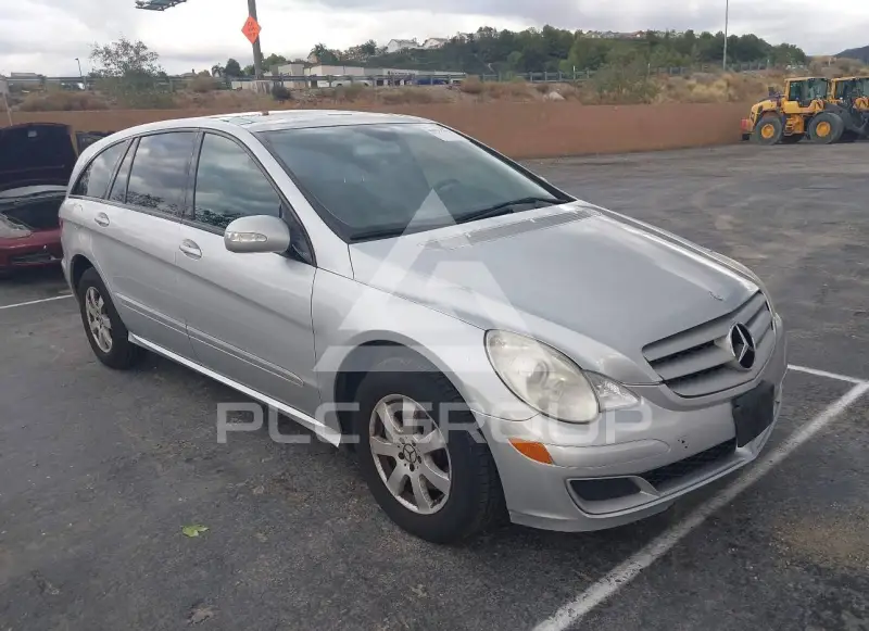 2006 Mercedes Benz R 350 photo