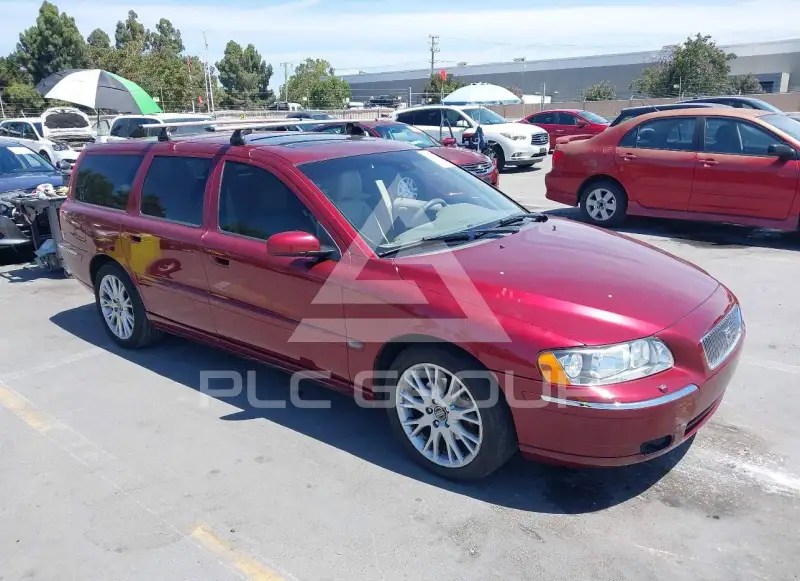2006 Volvo V70 photo