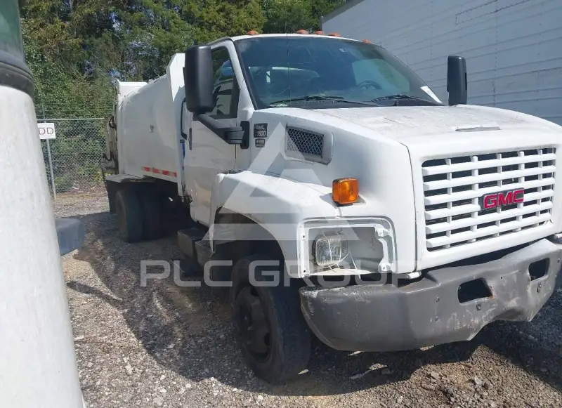 2006 GMC C6 фото