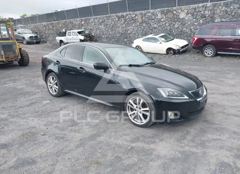 2006 Lexus IS250 photo