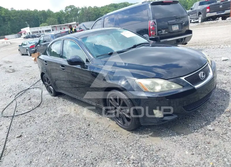 2006 Lexus IS250 photo