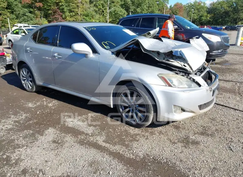 2006 Lexus IS250 photo