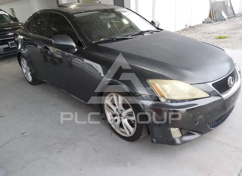 2006 Lexus IS250 photo