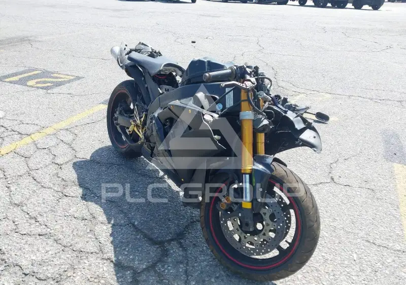 2006 Yamaha YZFR1 photo