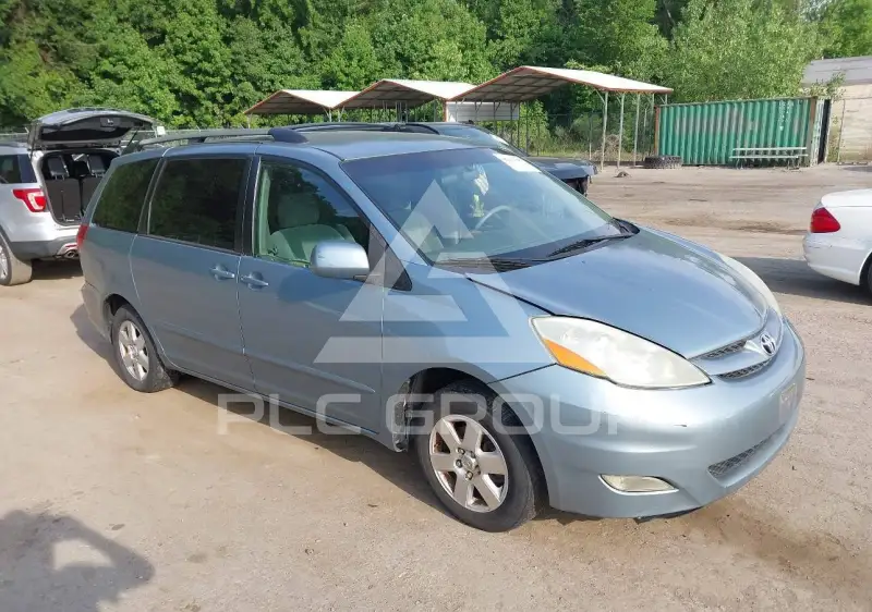 2006 Toyota SIENNA photo