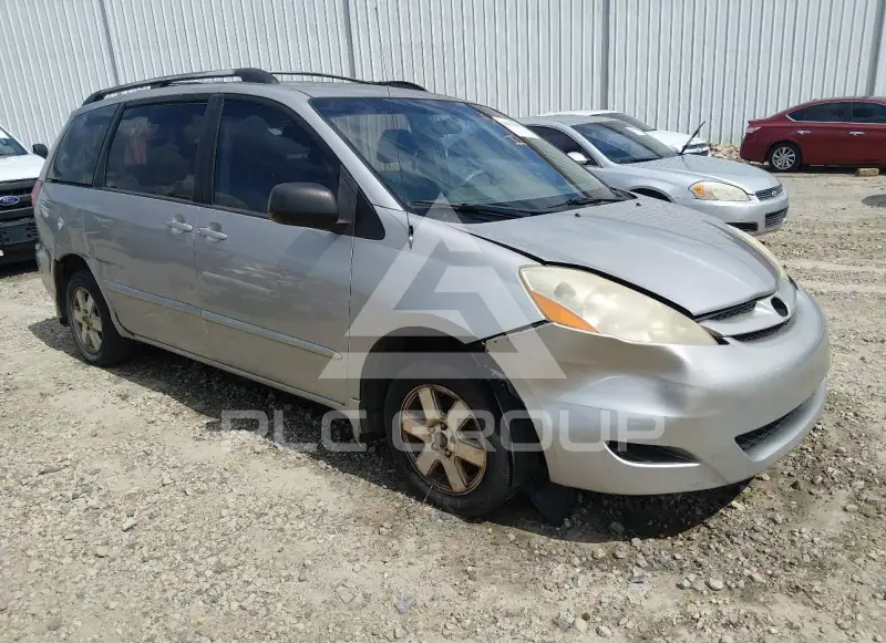 2006 Toyota SIENNA photo