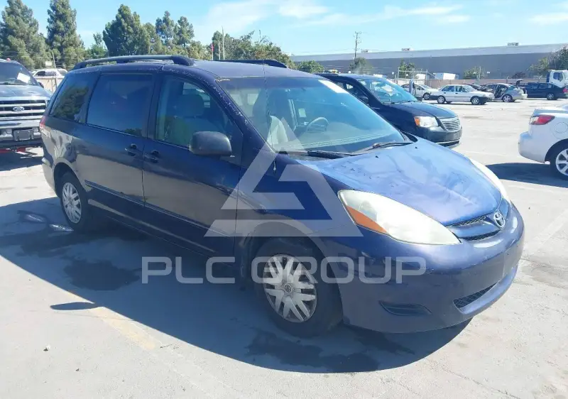 2006 Toyota SIENNA photo