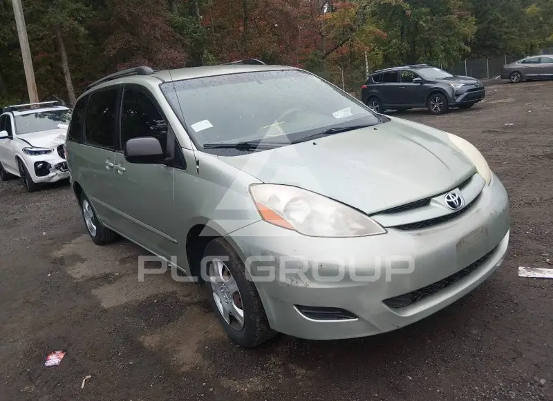 2006 Toyota SIENNA photo