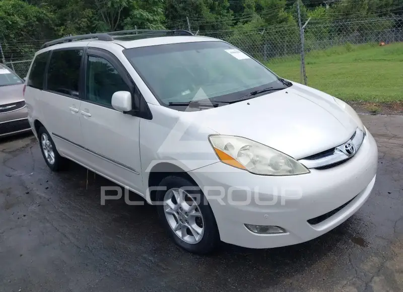 2006 Toyota SIENNA photo