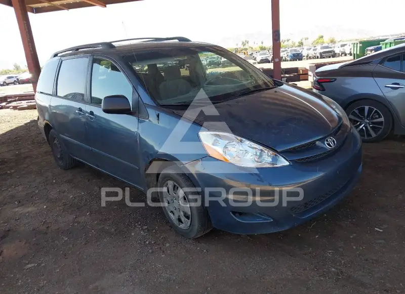 2006 Toyota SIENNA photo