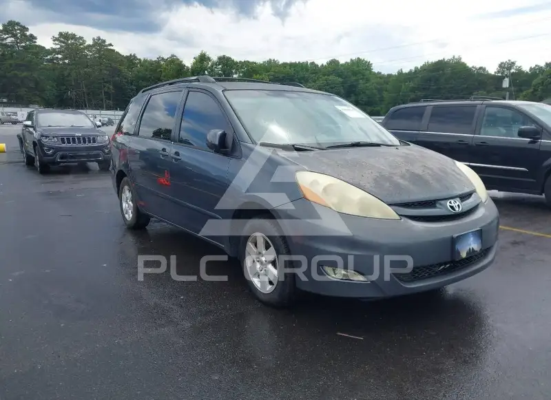 2006 Toyota SIENNA photo