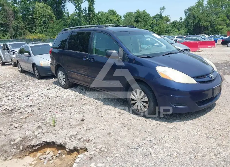 2006 Toyota SIENNA photo