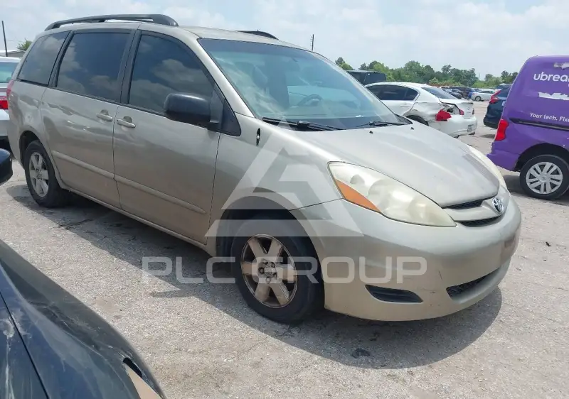 2006 Toyota SIENNA photo