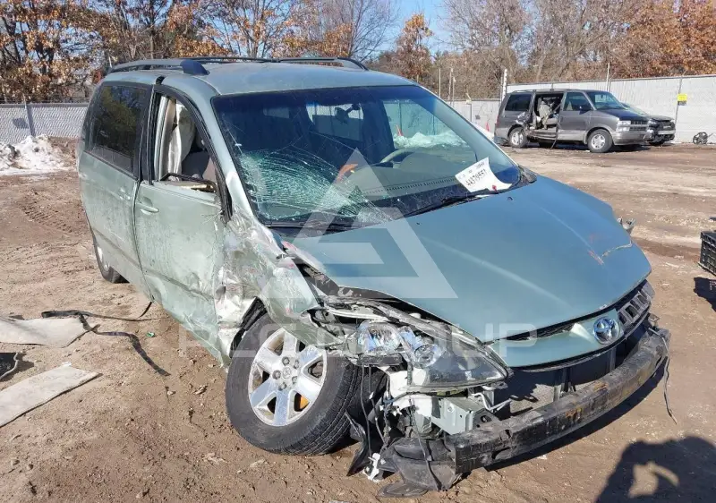 2006 Toyota SIENNA фото
