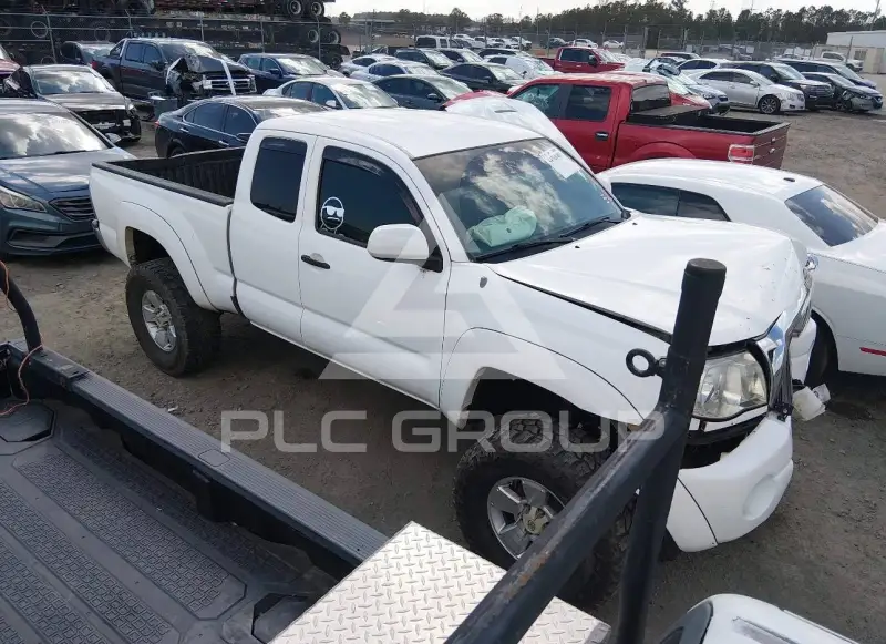2006 Toyota TACOMA photo