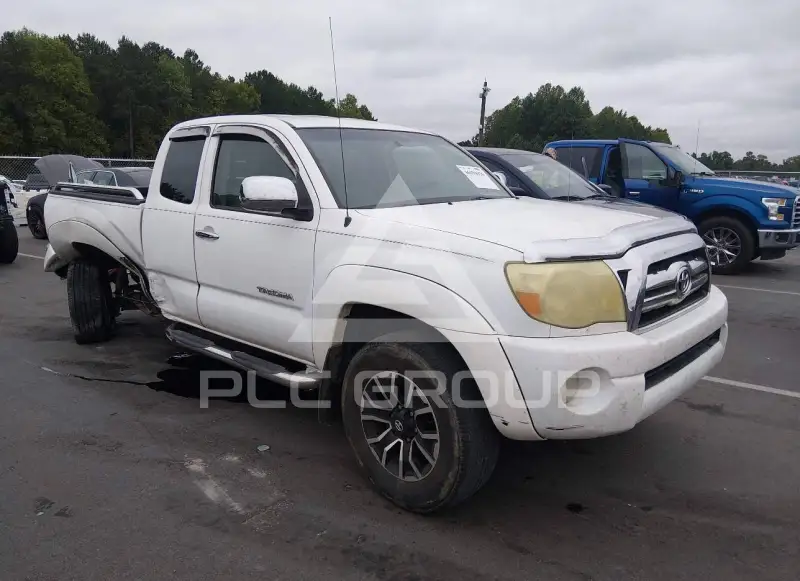 2006 Toyota TACOMA photo