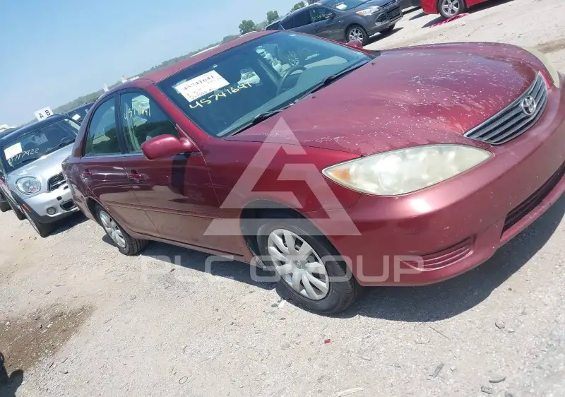 2006 Toyota CAMRY фото