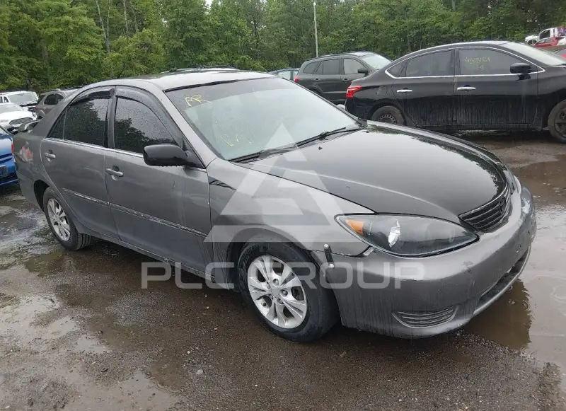 2006 Toyota CAMRY фото