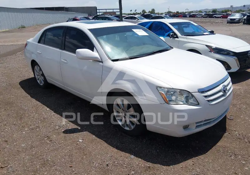 2006 Toyota AVALON фото