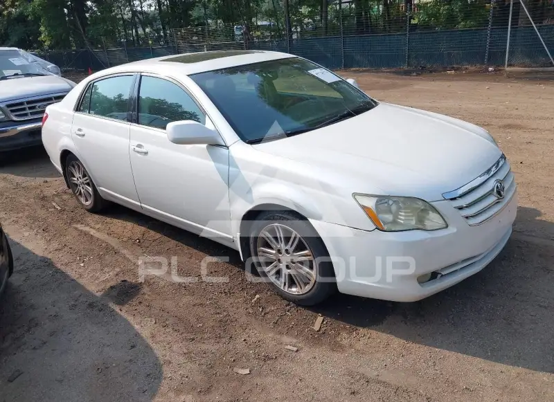 2006 Toyota AVALON photo