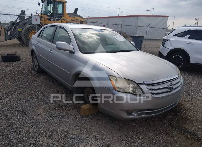 2006 Toyota AVALON фото
