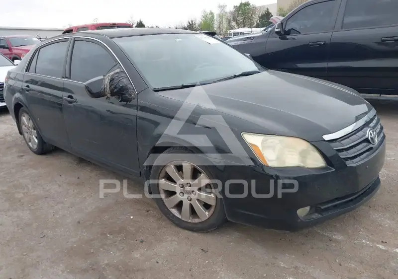 2006 Toyota AVALON фото