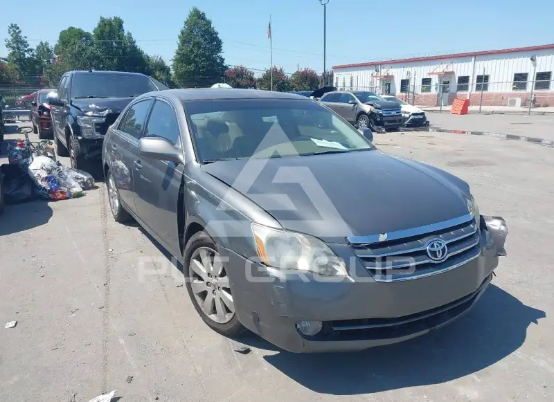 2006 Toyota AVALON фото