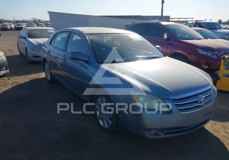 2006 Toyota AVALON photo
