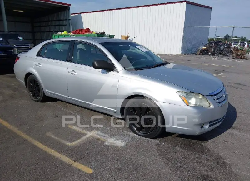 2006 Toyota AVALON фото