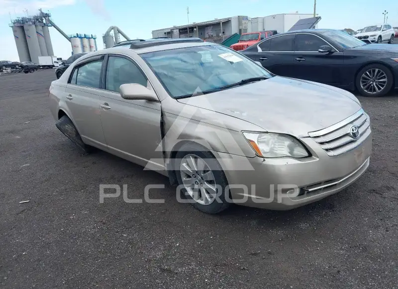 2006 Toyota AVALON фото
